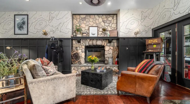 The Alpine Lodge