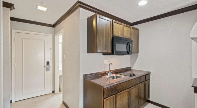 Четырёхместный номер Deluxe Americas Best Value Inn & Suites Brenham
