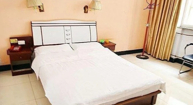 Yuncheng Heping Inn, Buchen Sie Hotel Yuncheng Shanxi