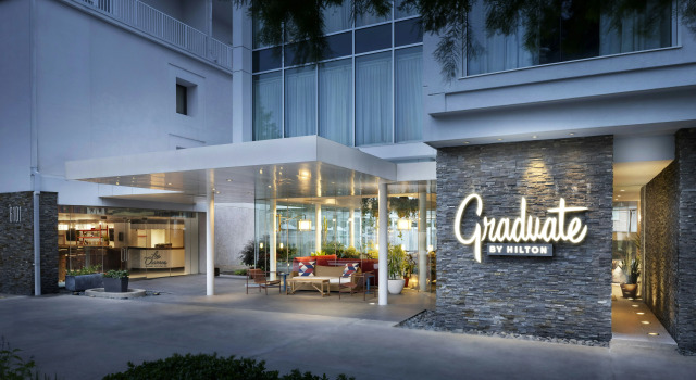 Graduate by Hilton Dallas, Забронировать Отель Отели Далласа с бассейном, рядом с Вокзал Мокингбёрд, Бассейн