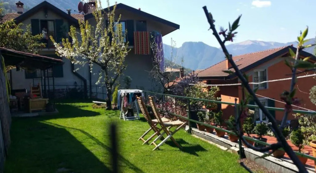 Mella house garden relax, Prenota Hotel Lezzeno Como