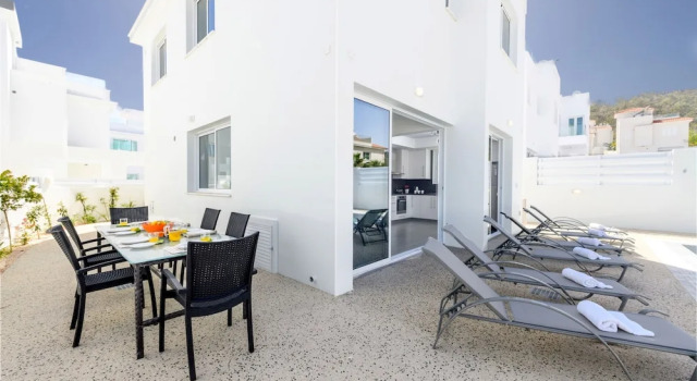 Green Bay Villa 17 in Protaras