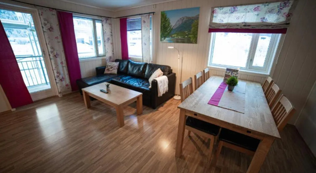 Апартаменты Førde Gjestehus og Camping