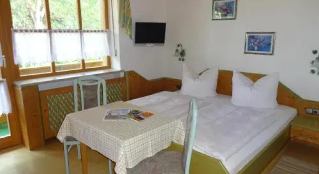 Pension Englmaier, Rezervovat Hotel Hotely v Bavorsko s parkováním, Parkování