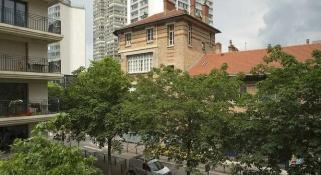 Modern Brights, Забронировать Отель Париж Иль-де-Франс, рядом с Maison de Balzac