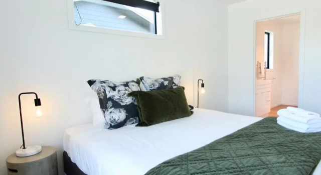 4 - Charming Space, Just a Stone Throw from Central Wanaka