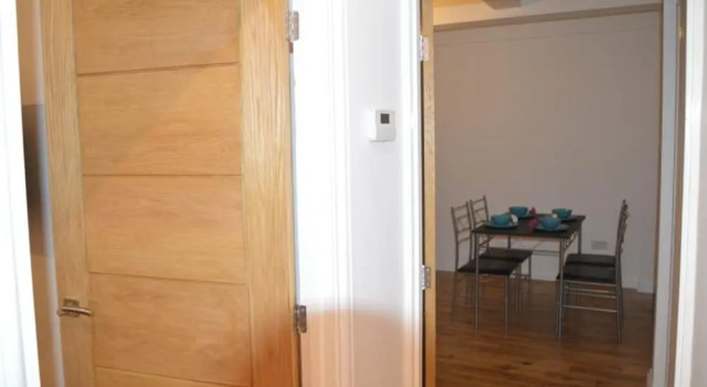 London Bridge Apartment