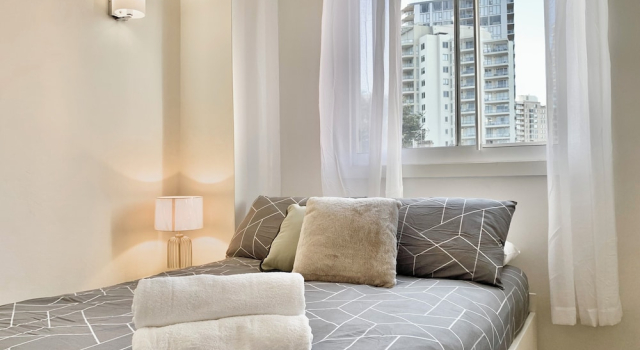 Central Bondi Getaway - up to 8 Guest, Забронировать Гостевой дом Гостевые дома Sydney Region, Гостевой дом