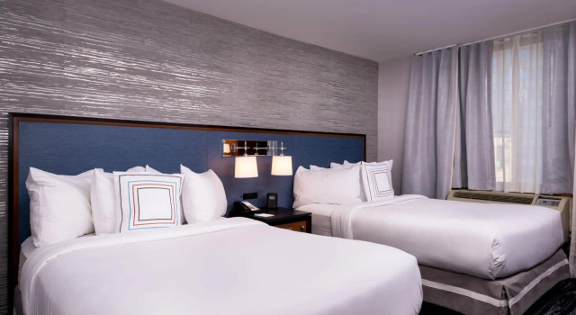 Fairfield By Marriott New York Manhattan Times Square, Забронировать Отель Отели Нью-Йорка 3 звезды, рядом с New York Convention and Visitors Bureau, 3*