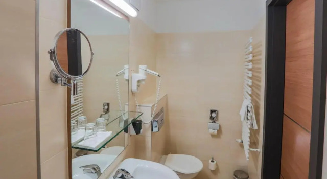 Номер Standard CE Plaza Hotel