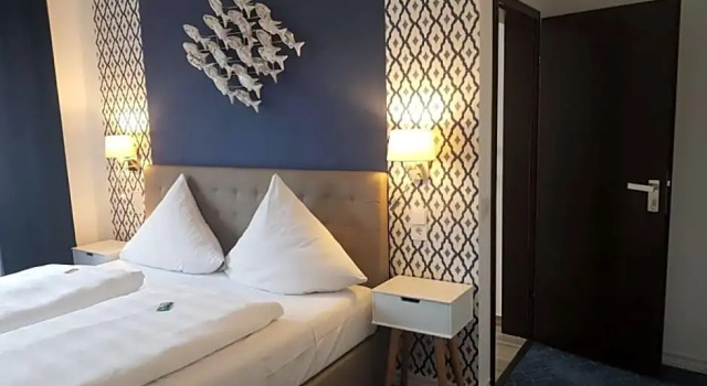 Номер Deluxe Hotel Zur Goldenen Sonne