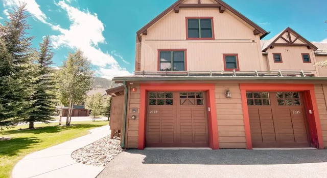 Red Hawk Townhomes 2338