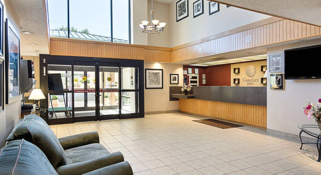 Comfort Inn Chester - Richmond South, Buchen Sie Hotel Chester Virginia