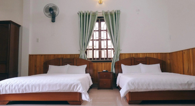 Номер Deluxe Hai Huong Hotel