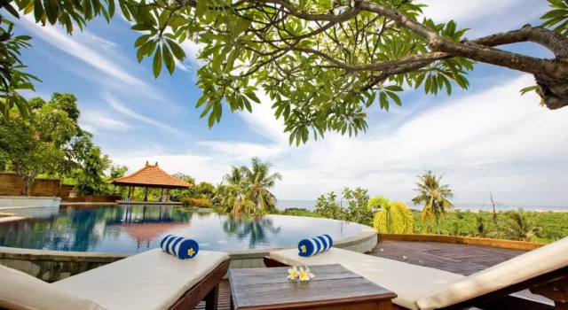 Семейный номер Standard Bali Nibbana Resort