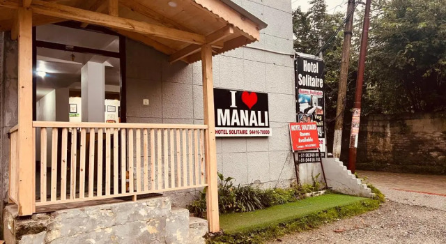 Hotel D Kanchan Manali, Забронировать Отель Отели Манали с парковкой, Парковка