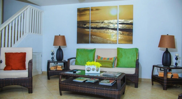 Villa Nazareth, Buchen Sie Villa Jolly Harbour Antigua