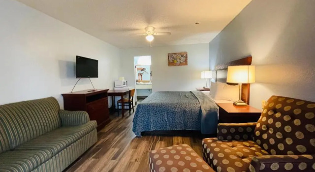 Двухместный люкс c 1 комнатой Econo Lodge Inn & Suites Fulton - Rockport
