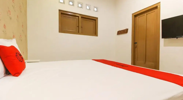 RedDoorz Near RS Sarjito Yogyakarta