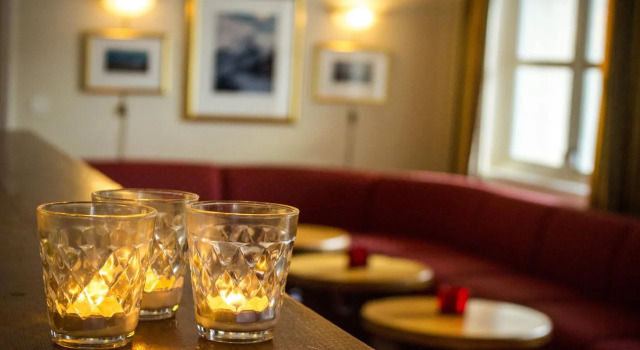 Tysfjord Turistsenter, Rezervovat Hotel Hotely v Nordland s parkováním, Parkování