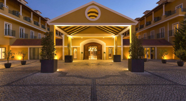 Campo Real Resort, Rezervovat Hotel Hotely v Oeste s parkováním, Parkování