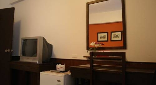 Malis Room, Забронировать Отель Си-Пхум Чиангмай