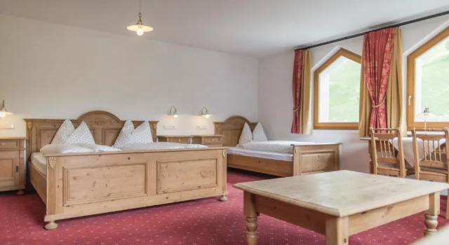 Люкс Hotel Neuwirt