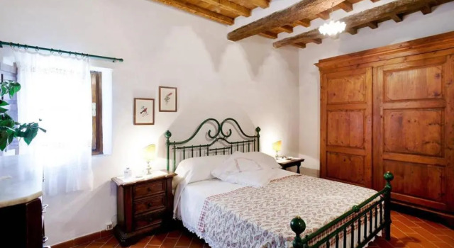 Huge Country House in San Gimignano, Buchen Sie Hotel Hotels in Elsa-Tal mit Parkplatz, Parkplätze