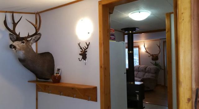 Blacktail Ridge Lodge & RV, Reserva ahora Hostal o pensión Creston 