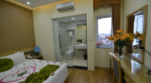 Номер Deluxe Blue Hanoi Inn Hotel