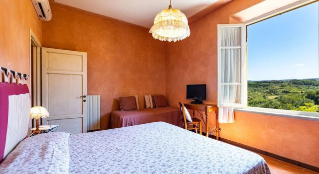 Vecchia Fattoria Castelli, Boek Hotel Lari Toscane