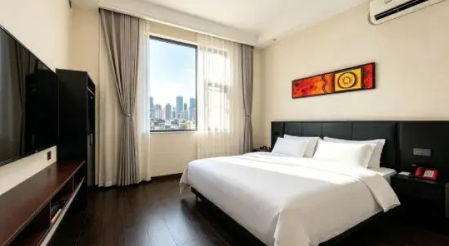 Люкс Anyi Hotel (Urumqi Airport)