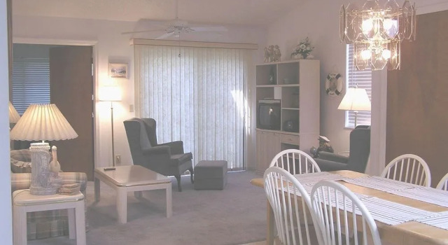 Sea Woods 2bdrm Villa 4251, Забронировать Вилла Коттеджи Нью-Смирна-Бич, рядом с Парк 27 Авеню, Коттедж