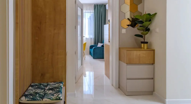 FM Deluxe 2-BDR Apartment - Springtime, Забронировать Апартаменты/квартира Апартаменты Софии, рядом с Королевский дворец, Апартаменты/квартира