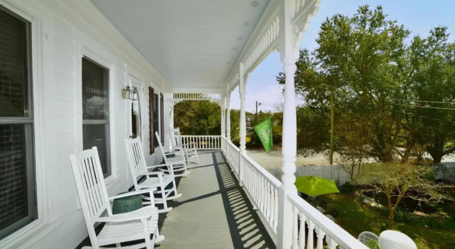 Студия Pecan Tree Inn