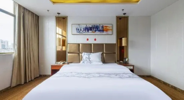 Люкс Guanghe Business Hotel (Shaoguan Fengcai Experimental School)