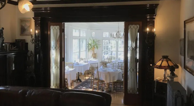 Номер Luxury Edgewood Manor