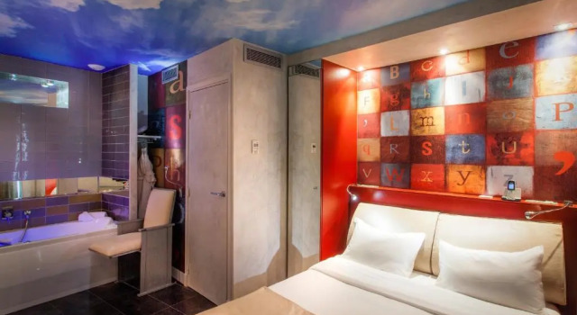 Двухместный номер Standard Apostrophe Hôtel