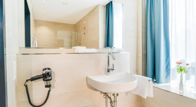 Camera tripla Standard Hotel-Etage Apfelrot
