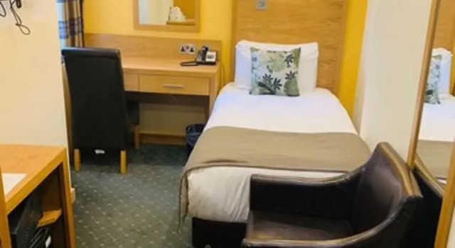 Одноместный номер Standard Regency Hotel Parkside