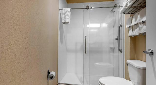 Двухместный люкс Comfort Inn & Suites Montgomery East Carmichael Rd