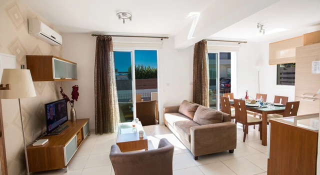 Luxury 2 Bedroom Villa With Private Pool, Paralimni Villa 1240