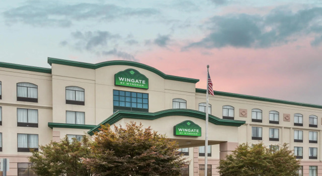 Holiday Inn Express Quantico - Stafford, an IHG Hotel, Buchen Sie Hotel Stafford Virginia