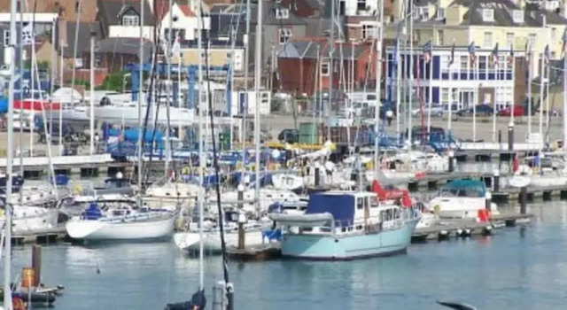 Коттедж Impeccable 3 bed 2 Bath Central Cowes Cottage