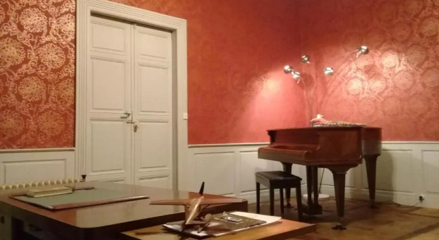 Bazar du Nouveau Siecle, Book Hotel Hoteller i Gourdan-Polignan med parkering, Parkering