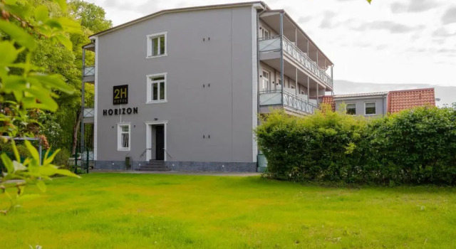 2H Horizon Hotel, Забронировать Отель Кюлунгсборн Мекленбург-Померания, рядом с Pier