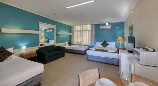 Номер Standard Silver Oaks Motel