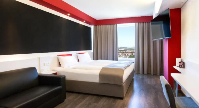 Полулюкс DORMERO Hotel Stuttgart