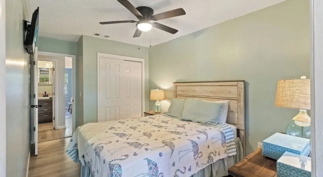 Hilton Head 3BR Retreat Pool, Dining & Shops, Забронировать Дом для отпуска Коттеджи Южной Каролины, Коттедж