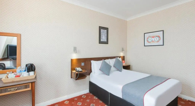 Одноместный номер Standard OYO Stade Court Hotel